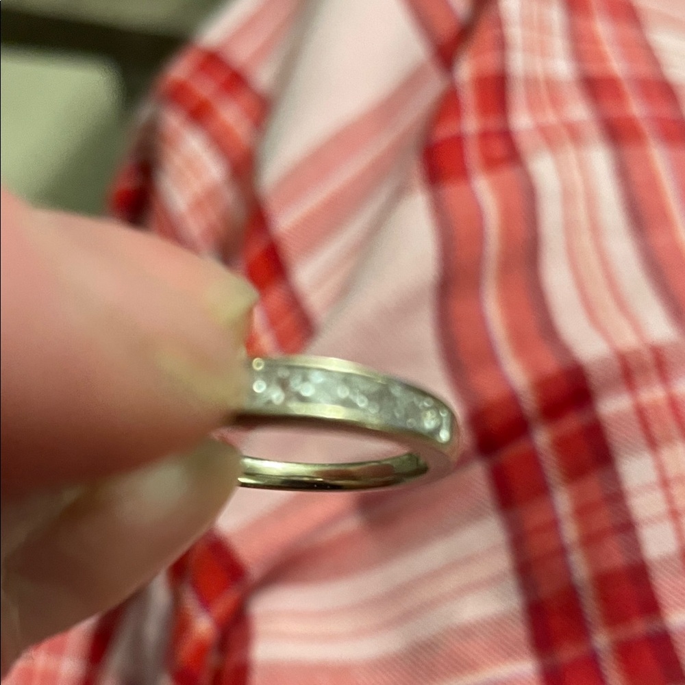 Classic 14k white gold Channel-Set Diamond Band - Women Jewelry - Picture 4 of 7